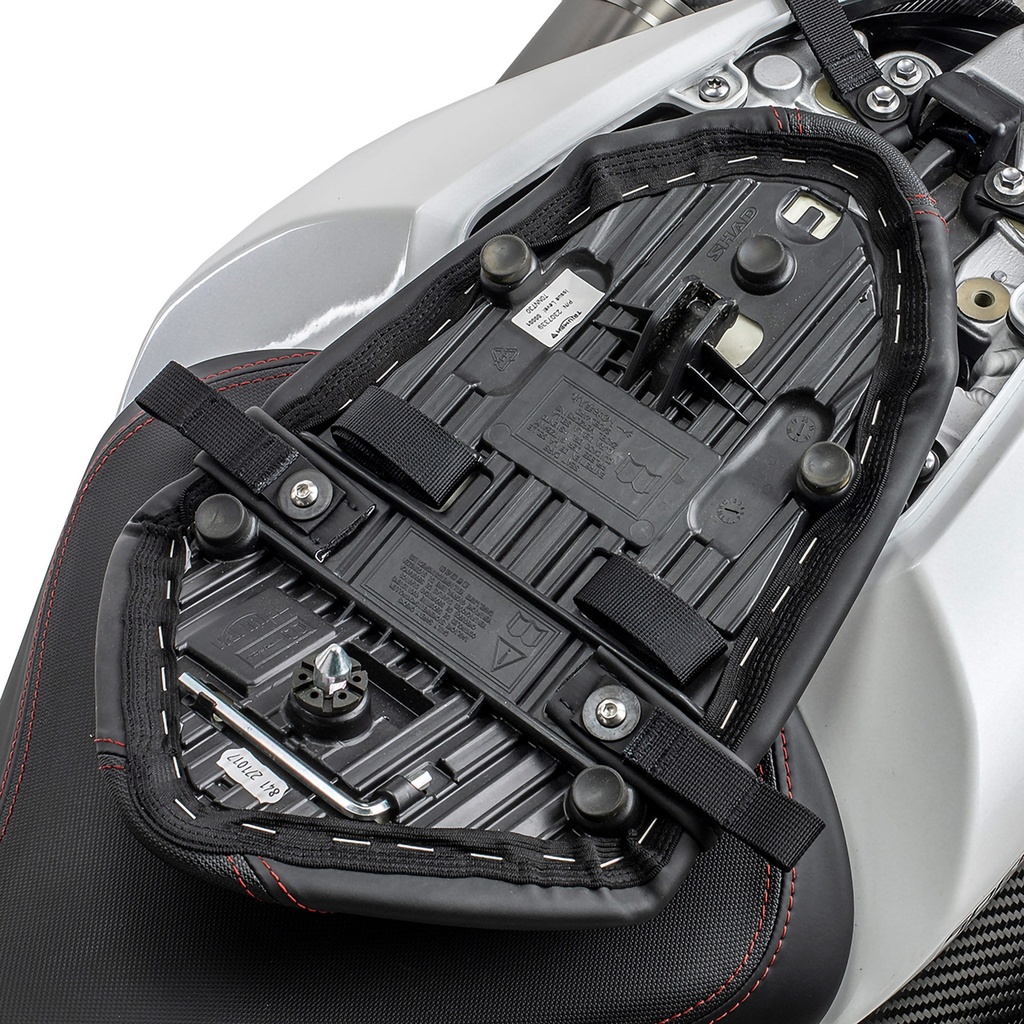 Kriega US-Drypack Fit Kit - Triumph Speed Triple 1050