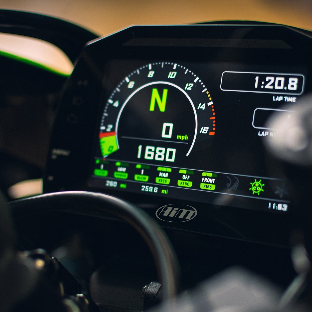 AIM MXK10 Kawasaki ZX-10R (Gen4 2011-15) Plug & Play Dash Logger