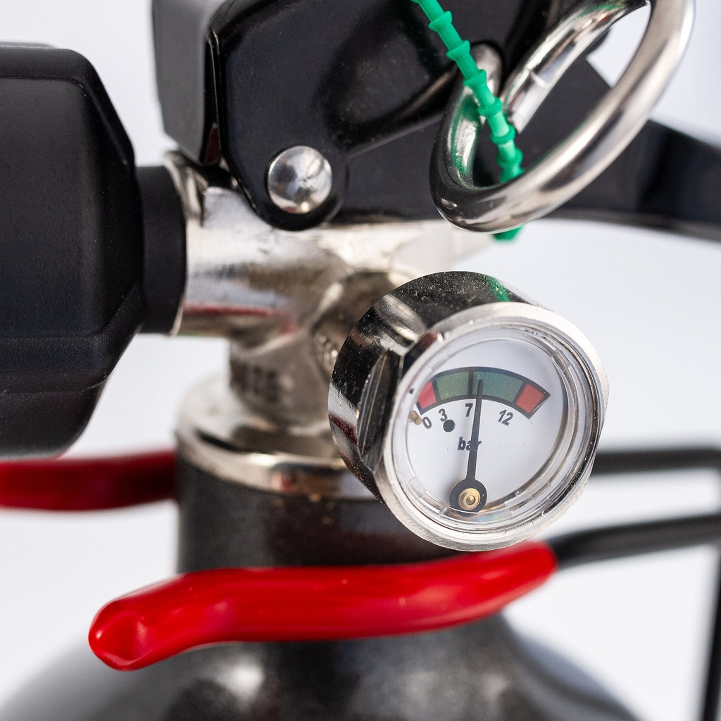 Lifeline Zero 360 2Kg Hand Held Fire Extinguisher