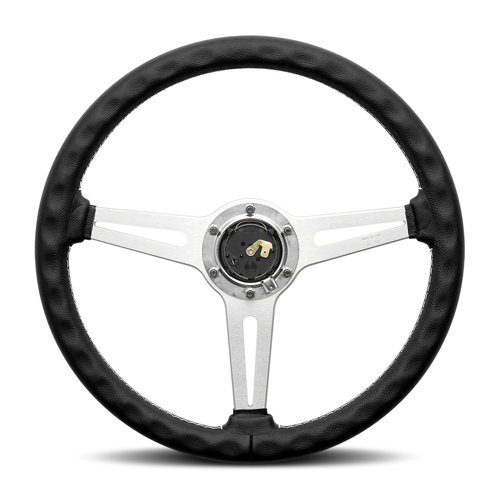 Momo Retro Steering Wheel