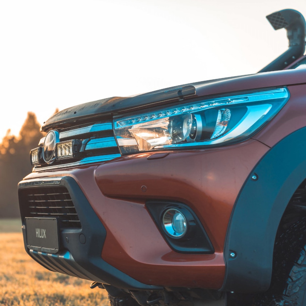 Lazer Lamps Grille Integration Kit With Gen 2 Triple-R 750 Lamps With Beacon