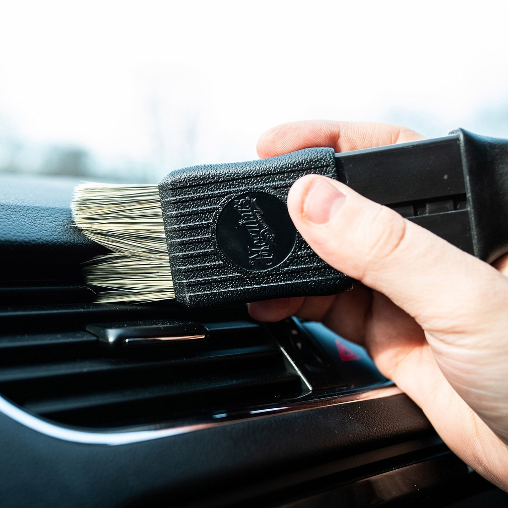 Meguiar's Dash & Trim Interior Detailing Brush