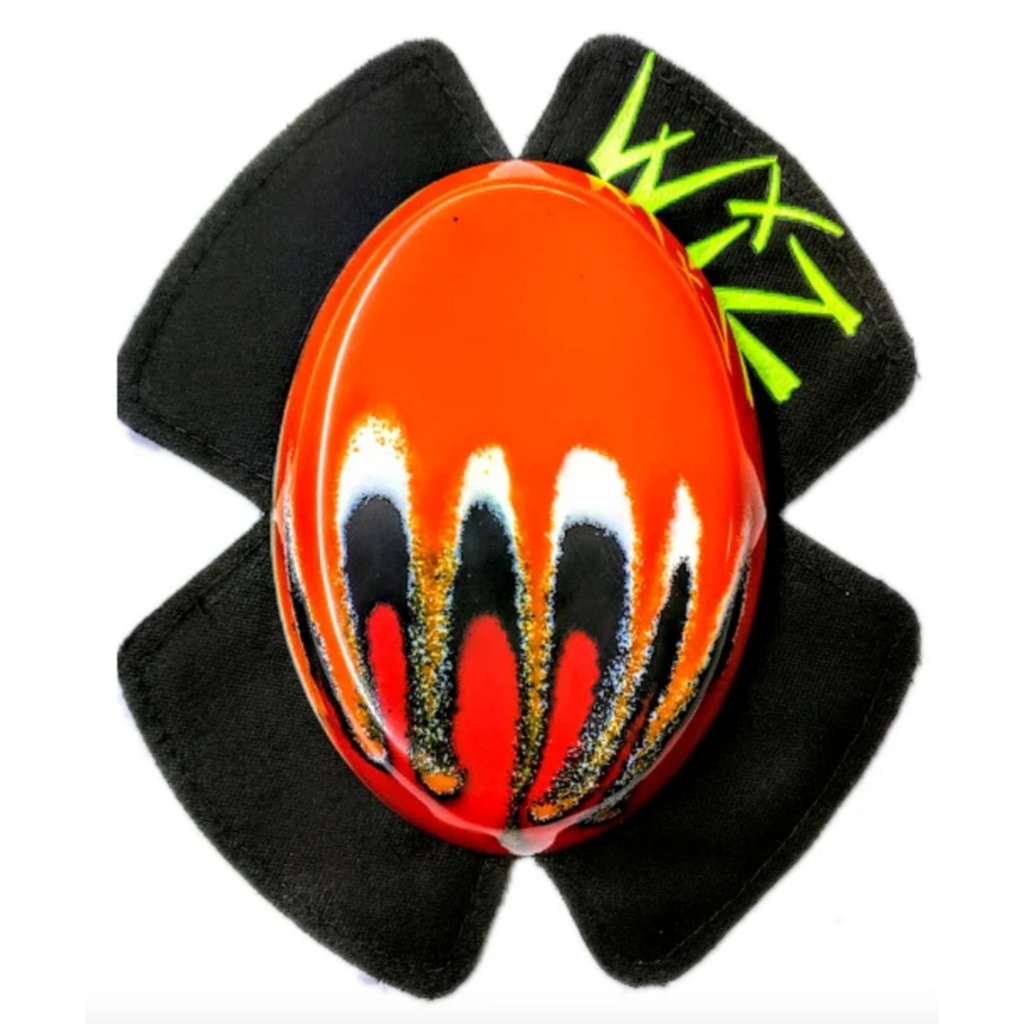 WIZ WAKIPLAKI Knee Sliders