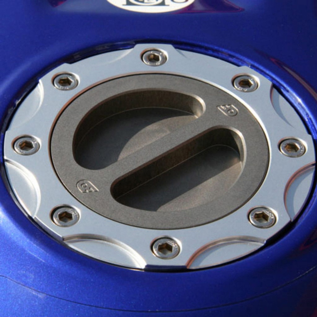 [OBEFUE-7007-SLV-TI] Oberon Motorcycle Fuel Cap And Body