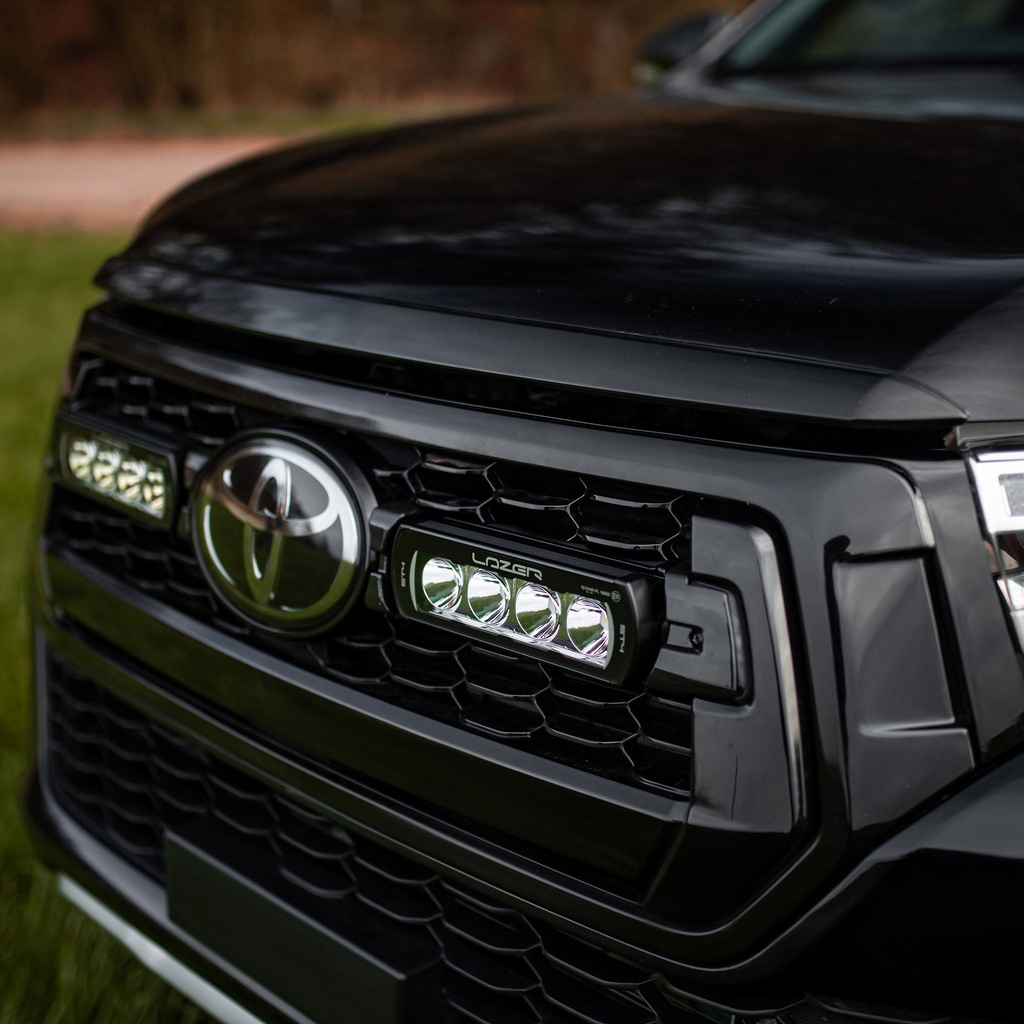 [LZRGK-HILUX-02K] Lazer Lamps Grille Integration Kit With ST-4 Evolution Lamps
